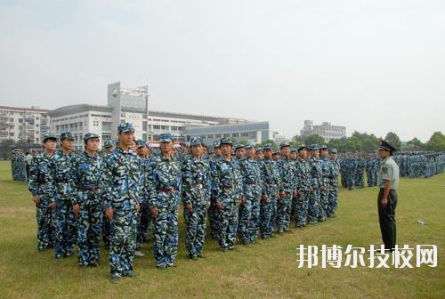 四川機(jī)電高級(jí)技術(shù)學(xué)校2020年報(bào)名條件、招生要求、招生對(duì)象