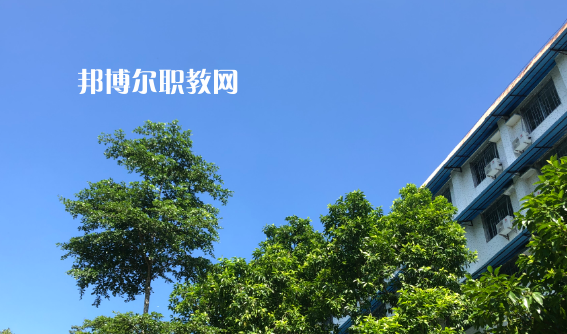 廣東南粵技工學(xué)校2021年招生辦聯(lián)系電話(huà)