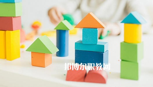 成都2021年哪個(gè)幼師學(xué)校就業(yè)最好