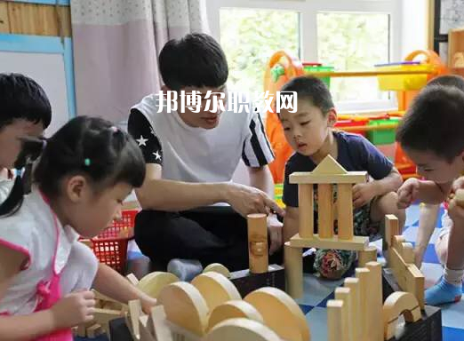 重慶2021年初中生可以上幼師學(xué)校嗎