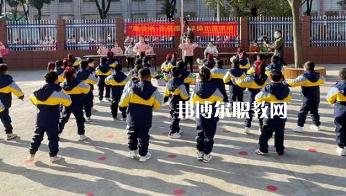 重慶2021年幼師學(xué)校學(xué)啥好