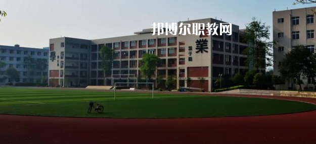 成都石化工業(yè)學校2022年宿舍條件