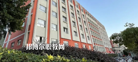 廣西工貿高級技工學校2022年招生簡章