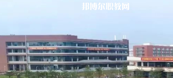 廣西醫(yī)科大學(xué)附設(shè)玉林衛(wèi)生學(xué)校2022年宿舍條件