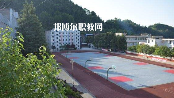 平昌縣西興職業(yè)中學(xué)2022年怎么樣、好不好