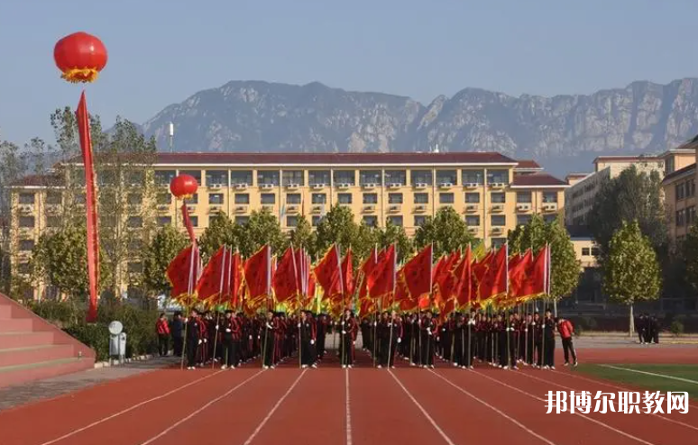 登封少林弘武中等專業(yè)學校網站網址主頁