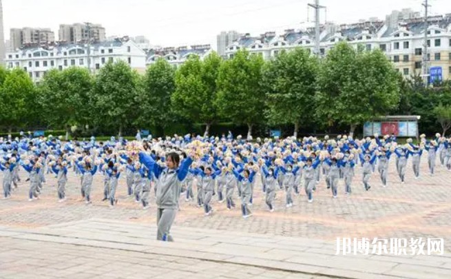 青島西海岸新區(qū)黃海職業(yè)學(xué)校怎么樣、好不好